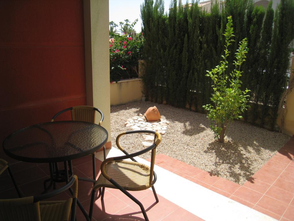 Bungalow Altos De La Bahia Torrevieja Rum bild