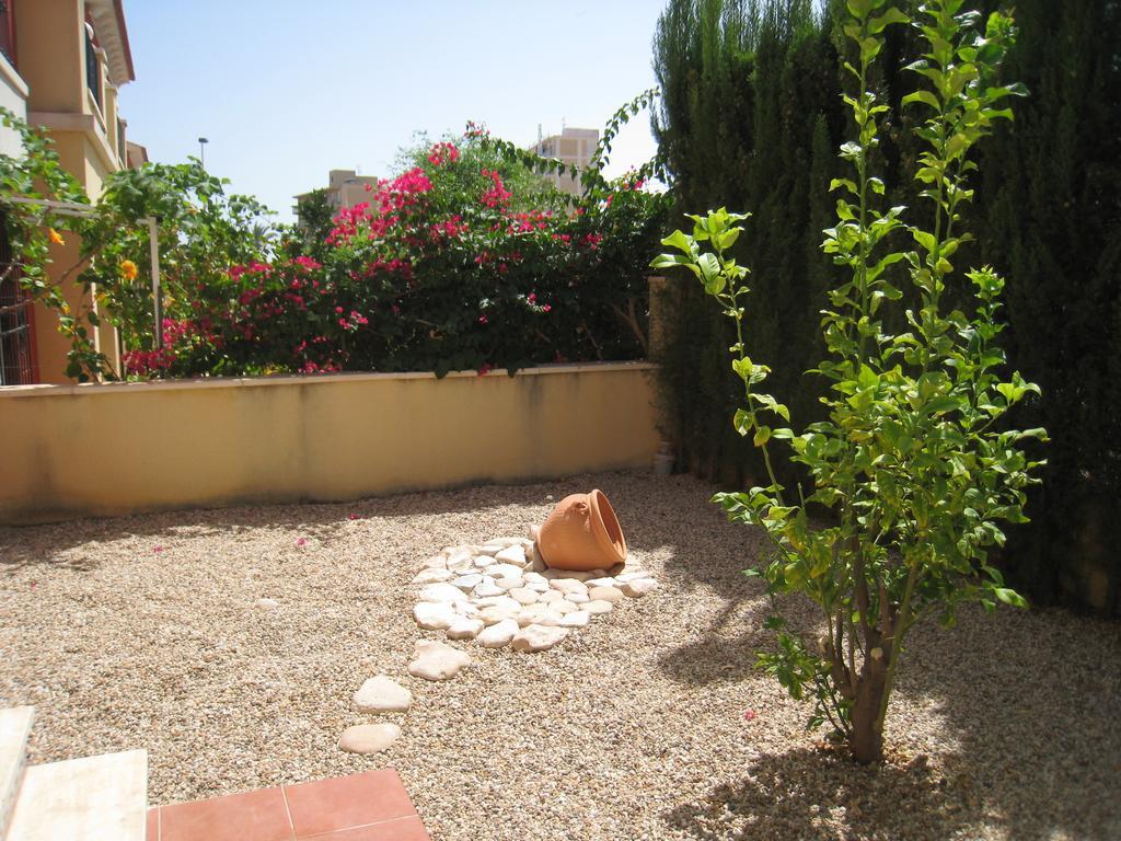 Bungalow Altos De La Bahia Torrevieja Rum bild