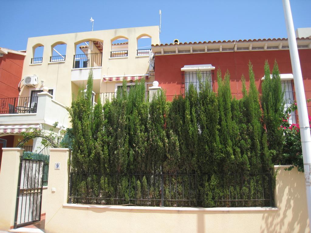 Bungalow Altos De La Bahia Torrevieja Rum bild